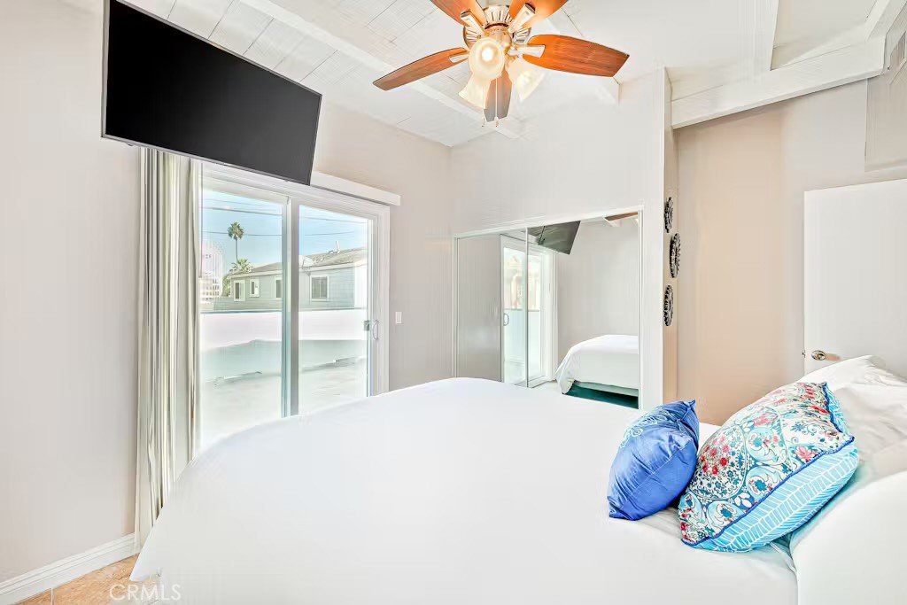 125 46th Street B Property Photo 17