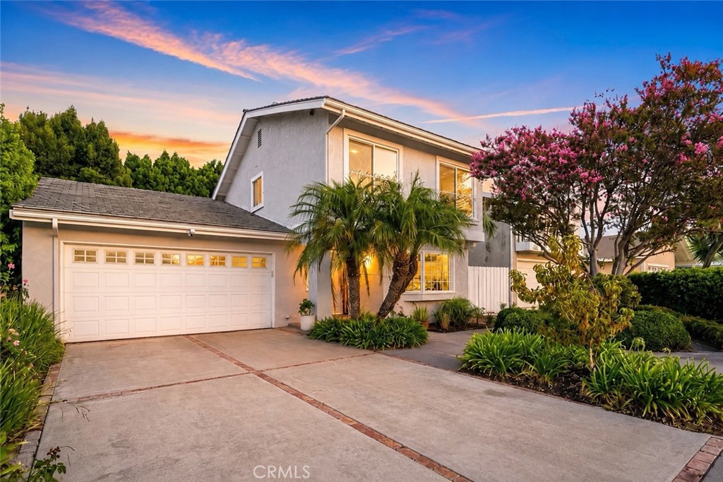 4331 Rafael Property Photo 1