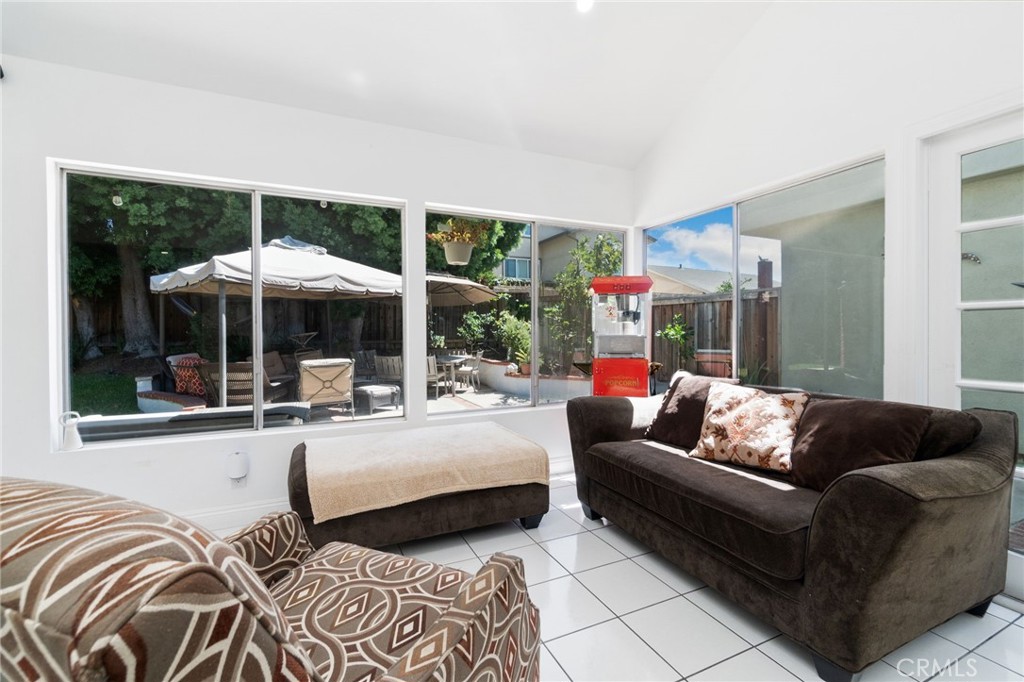 4331 Rafael Property Photo 5