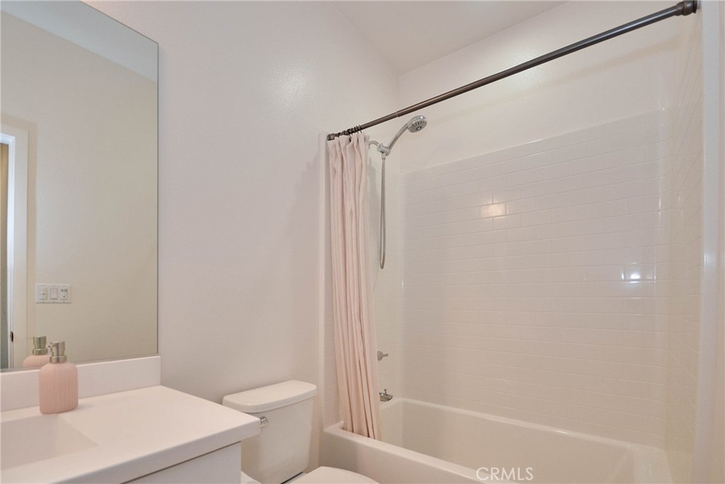 50 Finch Property Photo 17