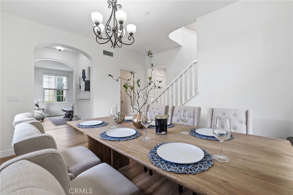 46 Arborside Property Photo 16