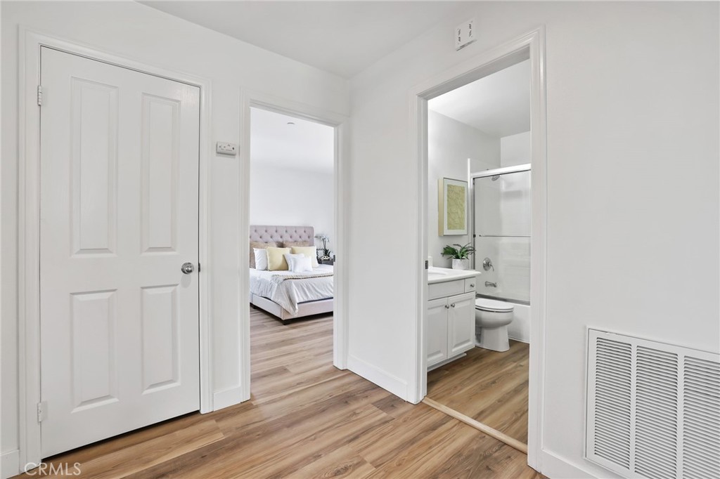 46 Arborside Property Photo 24