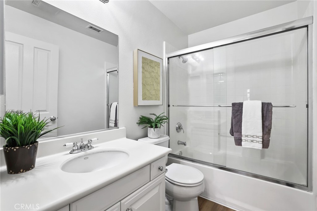46 Arborside Property Photo 29