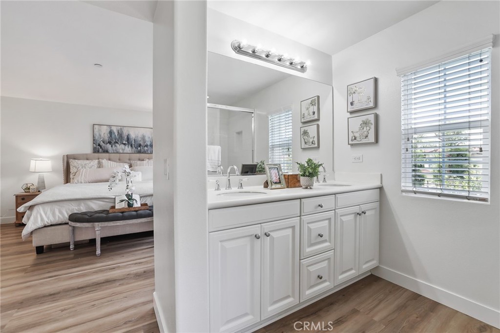 46 Arborside Property Photo 34