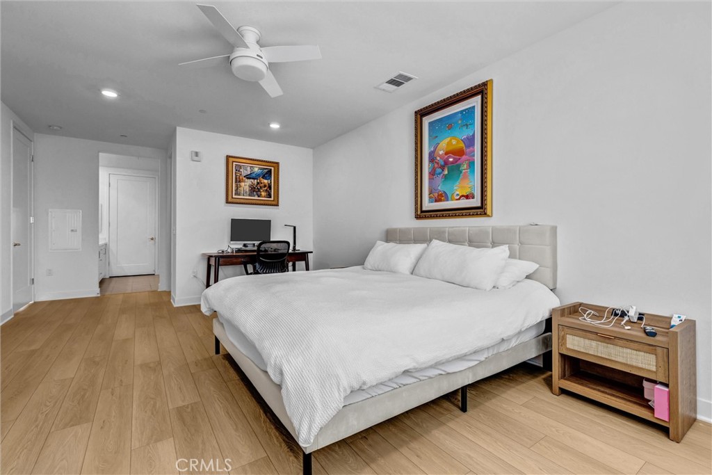 2307 Rivington Property Photo 20