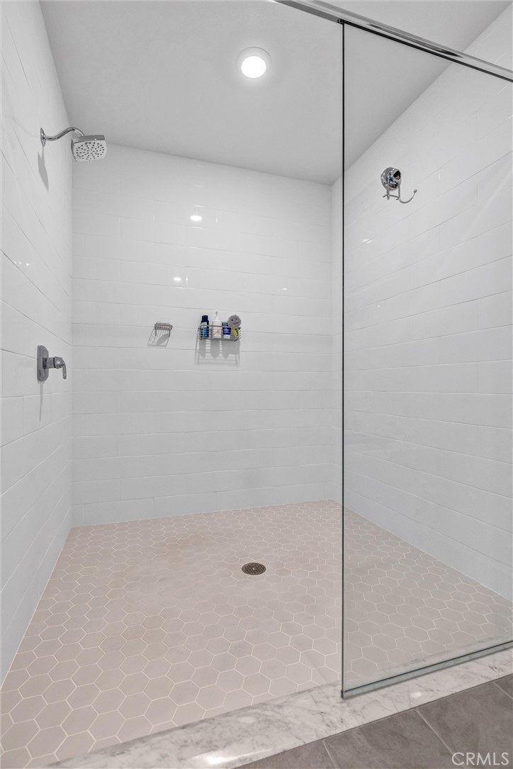 2307 Rivington Property Photo 24
