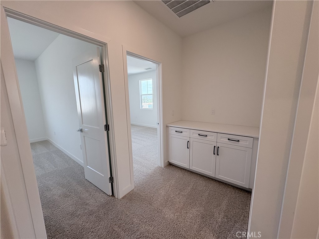 26789 Hadley Avenue Property Photo 14