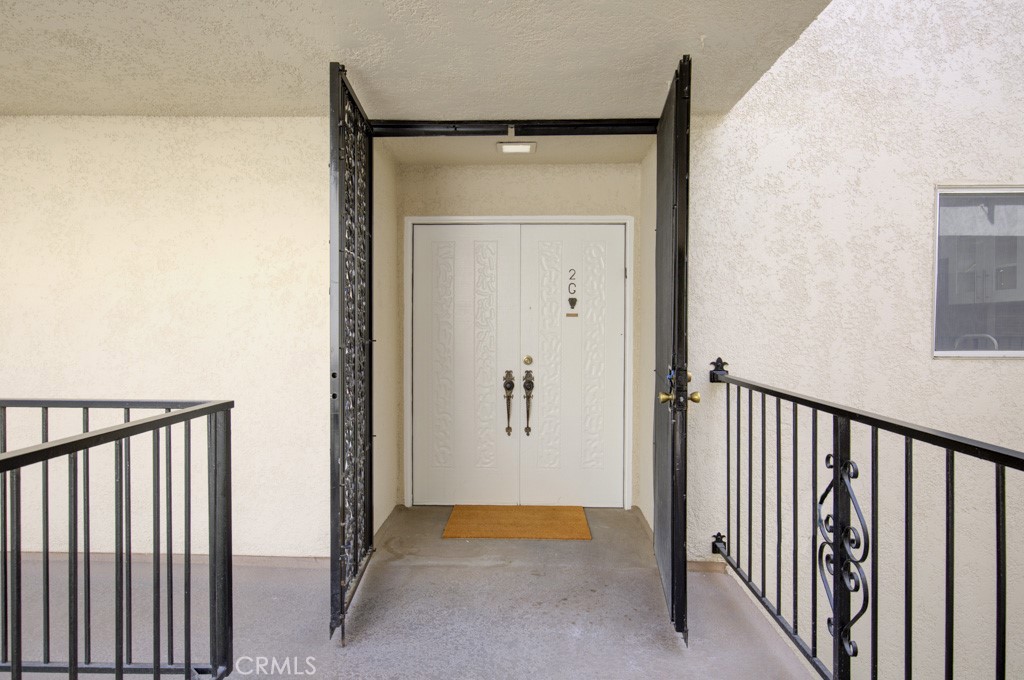 2391 Via Maripoas 2g Property Photo 6