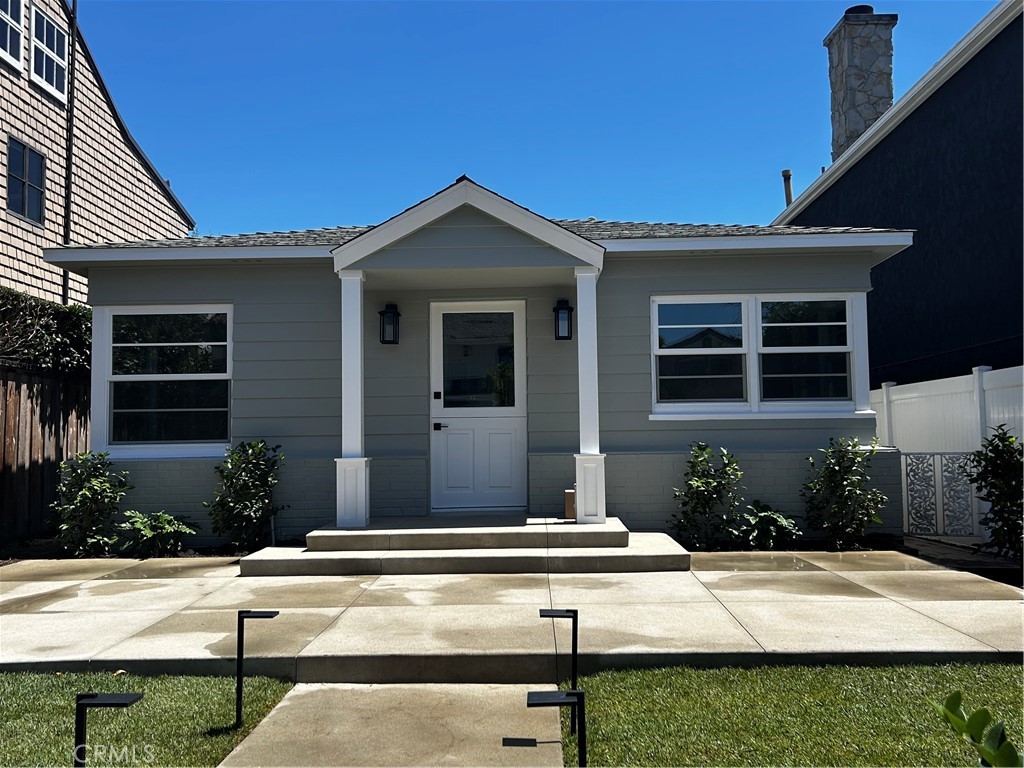 602 Begonia Property Photo 3