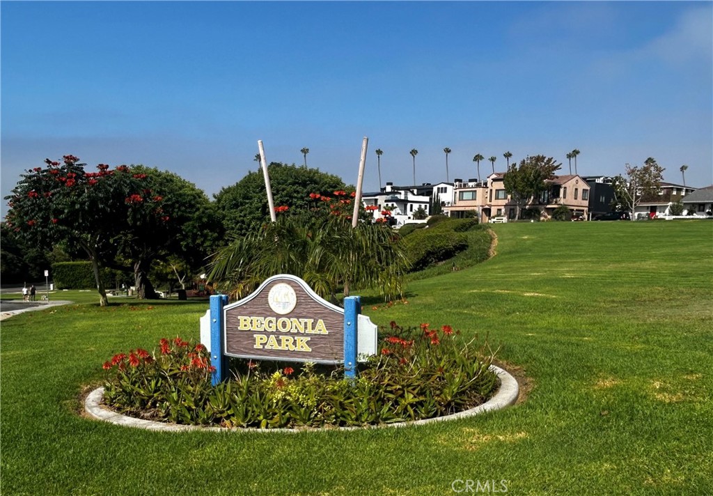 602 Begonia Property Photo 12