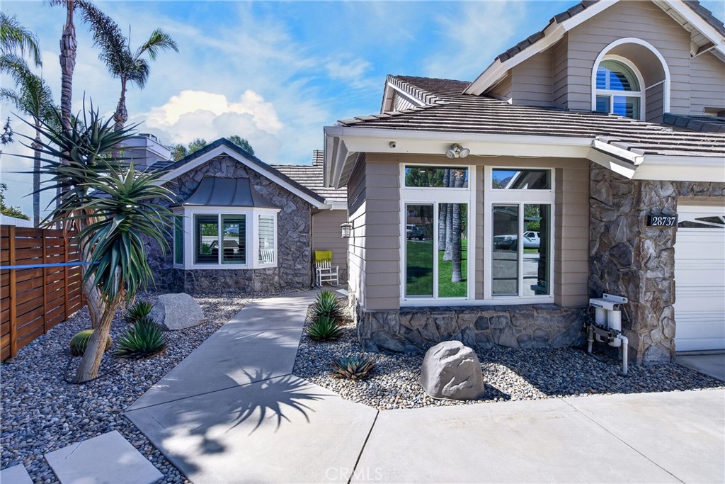 28737 Live Oak Road Property Photo 3
