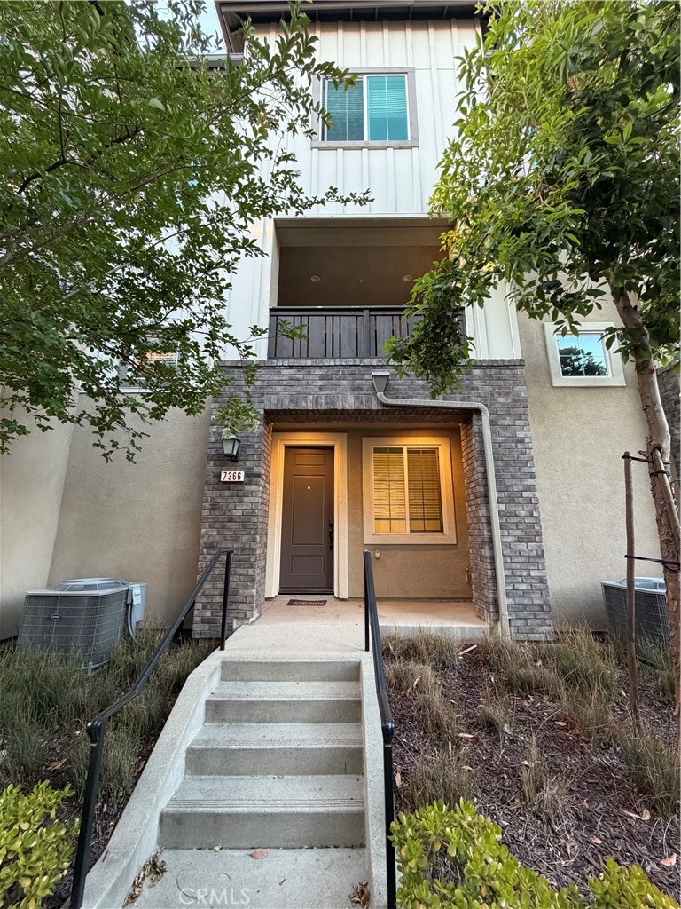 7366 Solstice Property Photo 1