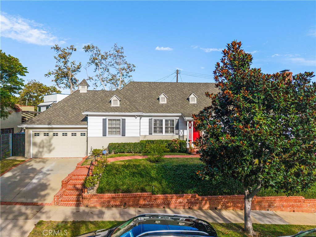 10518 Wellworth Property Photo 1