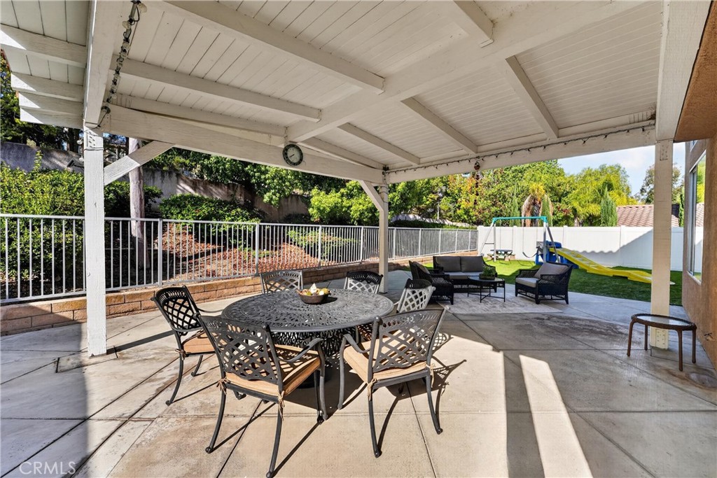21 Arcilla Property Photo 40