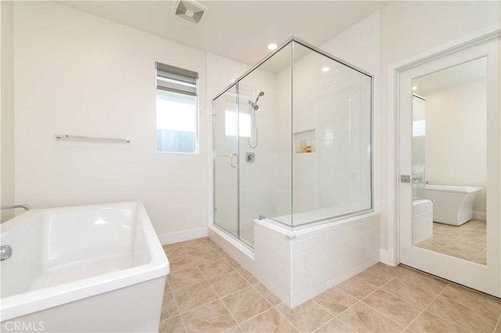 200 Zawn Property Photo 25