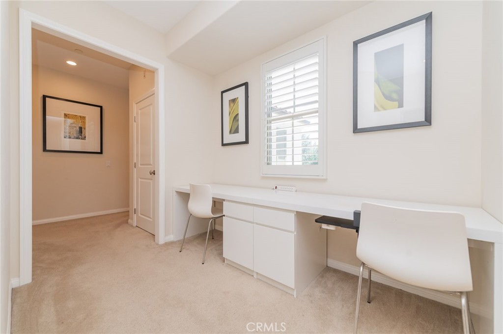 105 Doverwood Property Photo 7