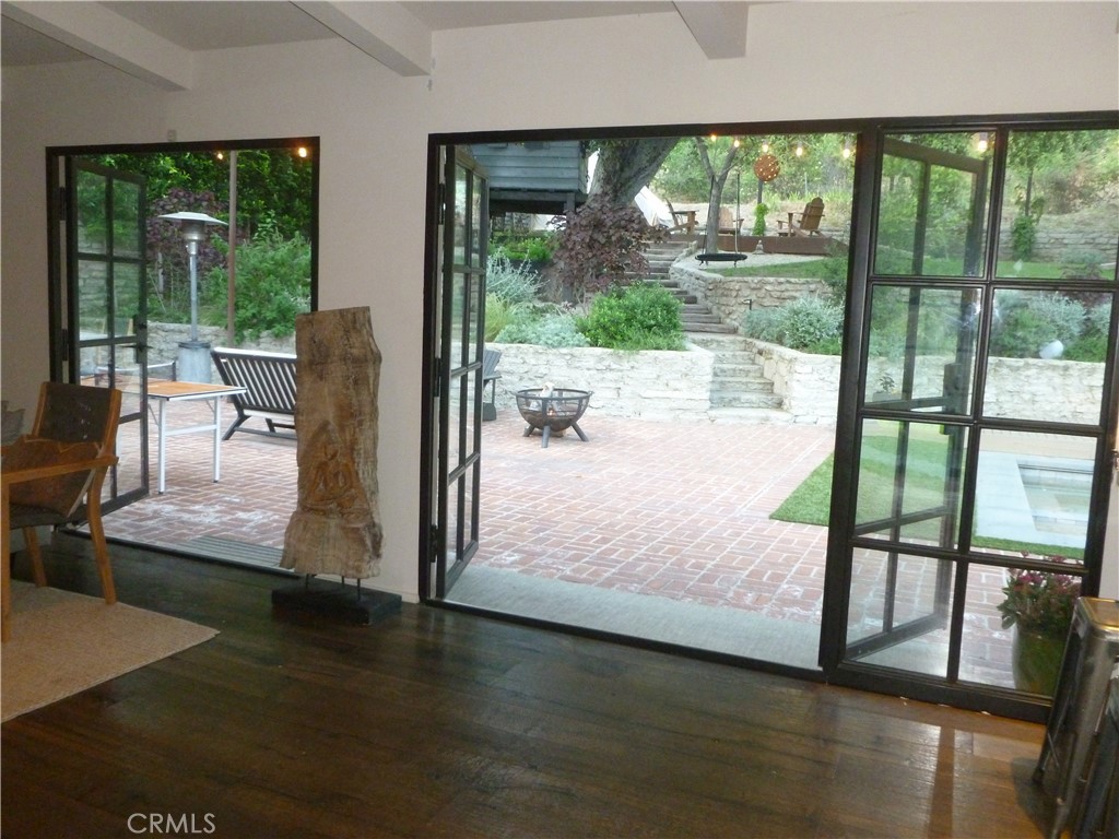 1094 Acanto Place Property Photo 16