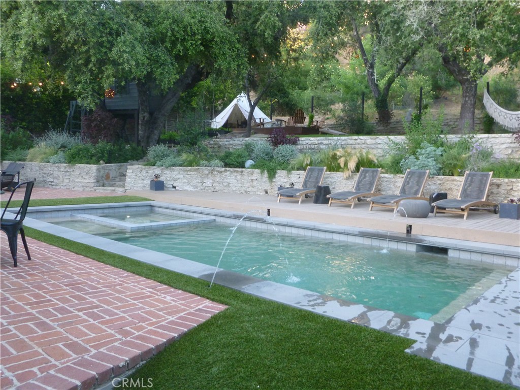 1094 Acanto Place Property Photo 34