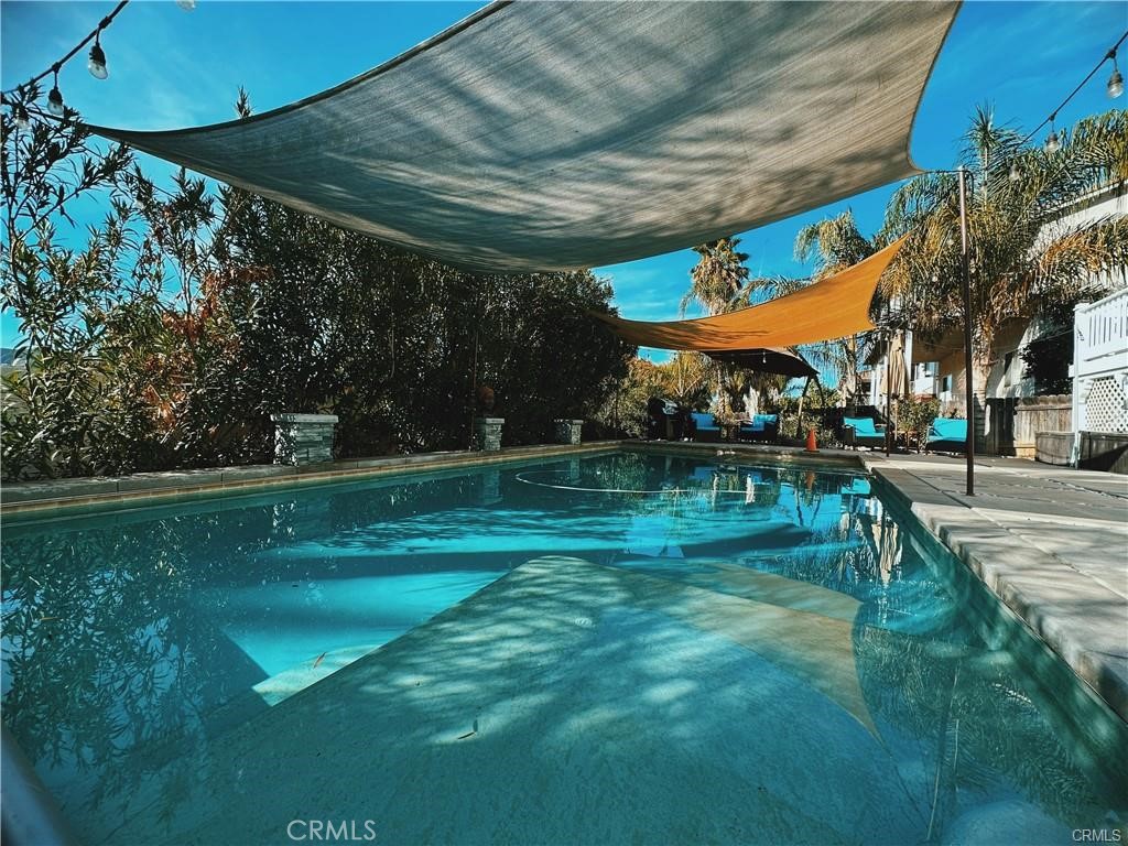 22867 Cove View Street B Property Photo 14