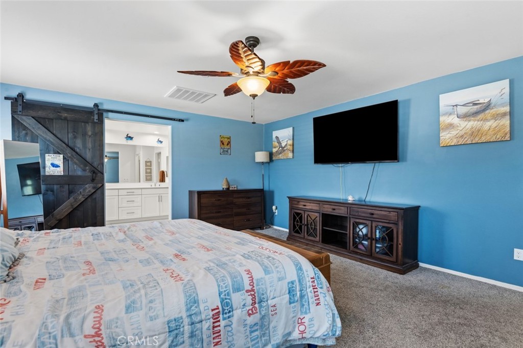 6670 Mirna Avenue Property Photo 23