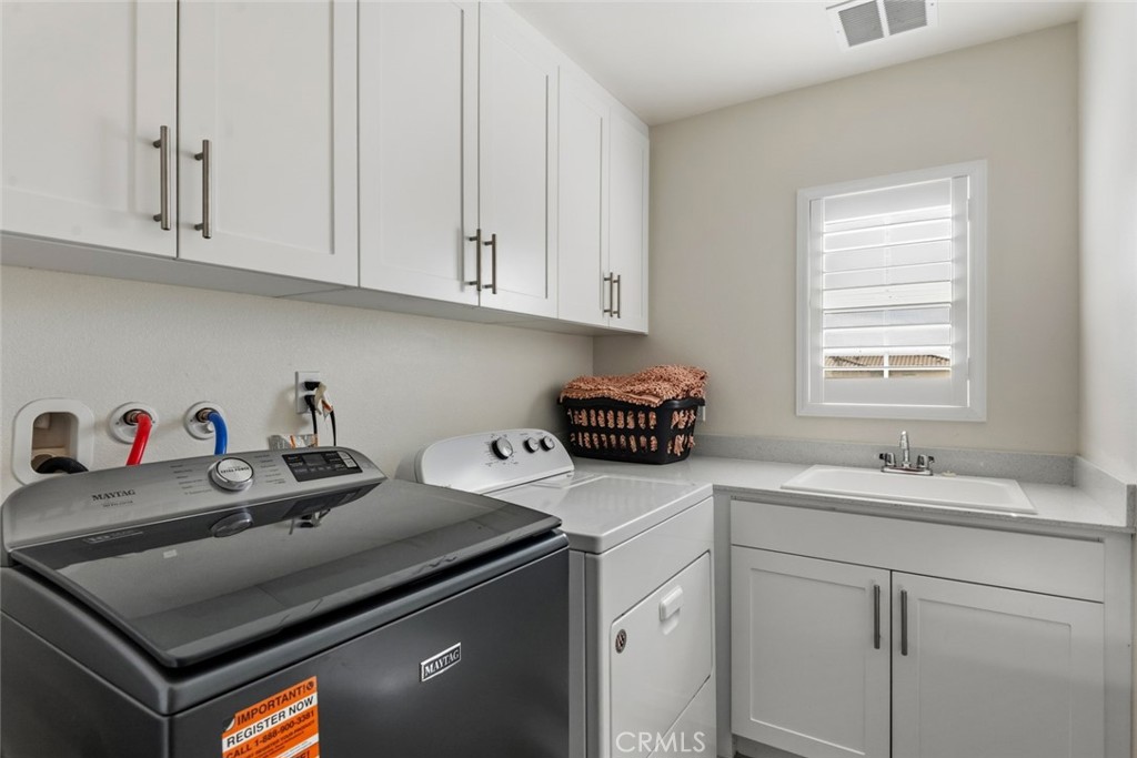 6670 Mirna Avenue Property Photo 34