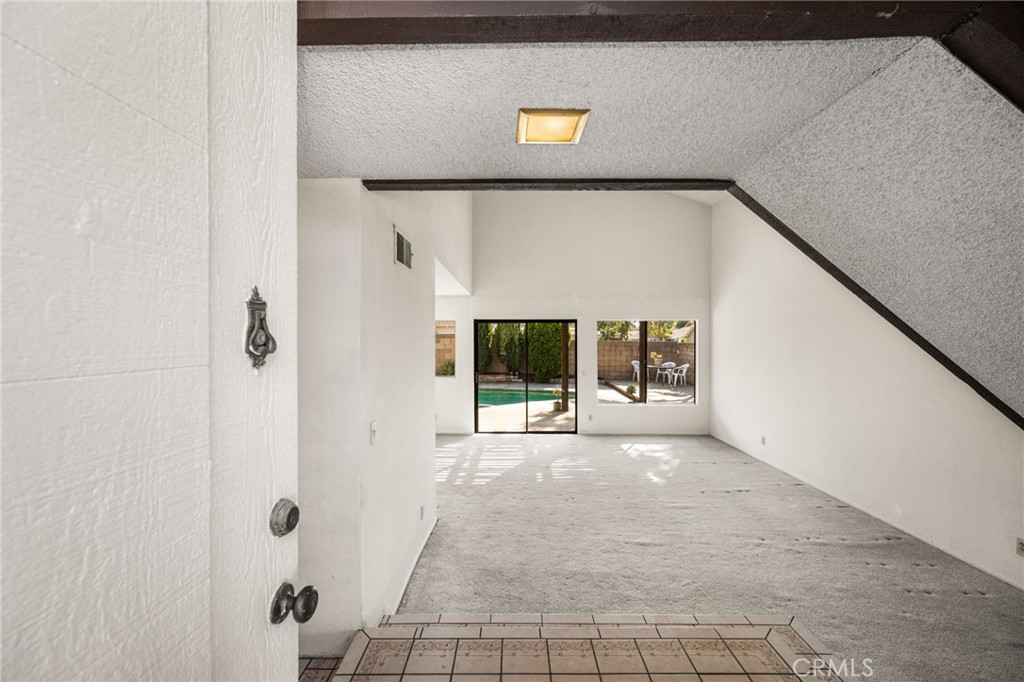 291 N Paseo Picaro Property Photo 6