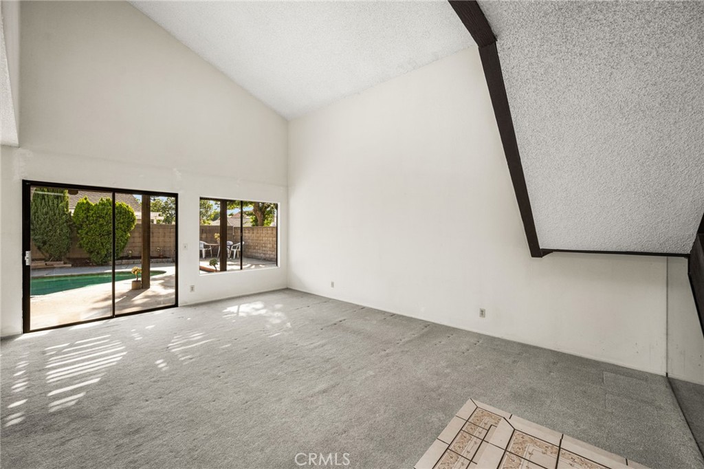 291 N Paseo Picaro Property Photo 8