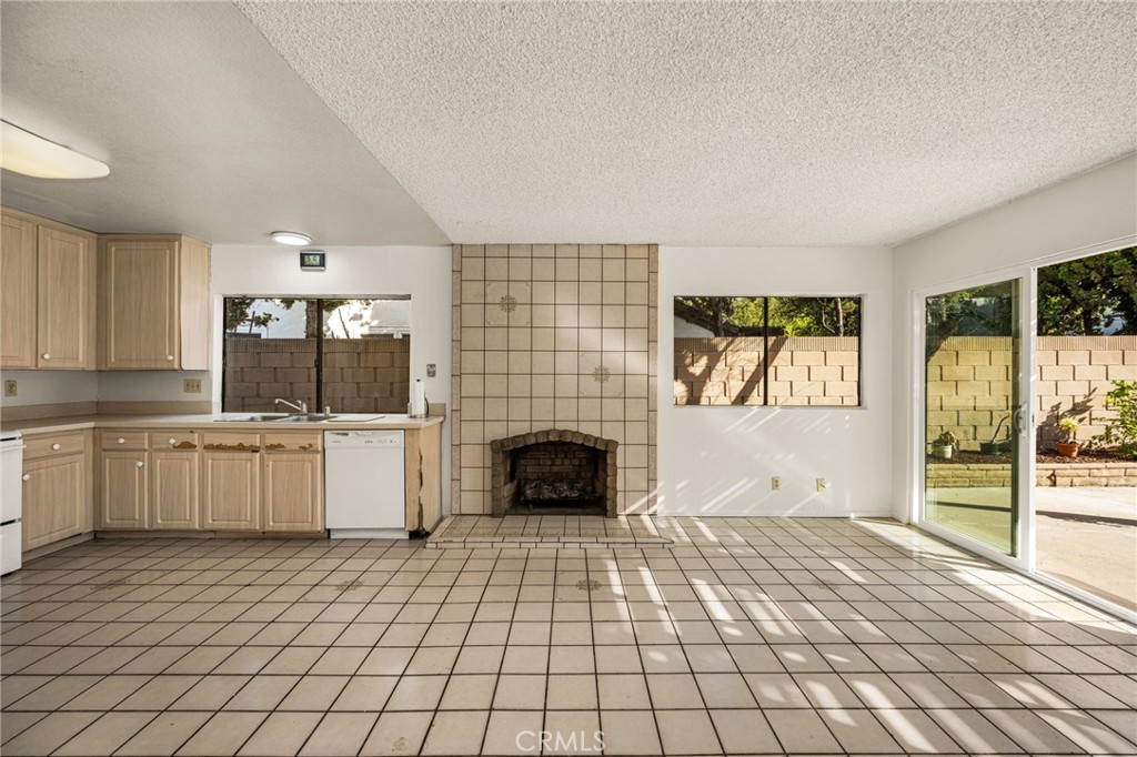 291 N Paseo Picaro Property Photo 16