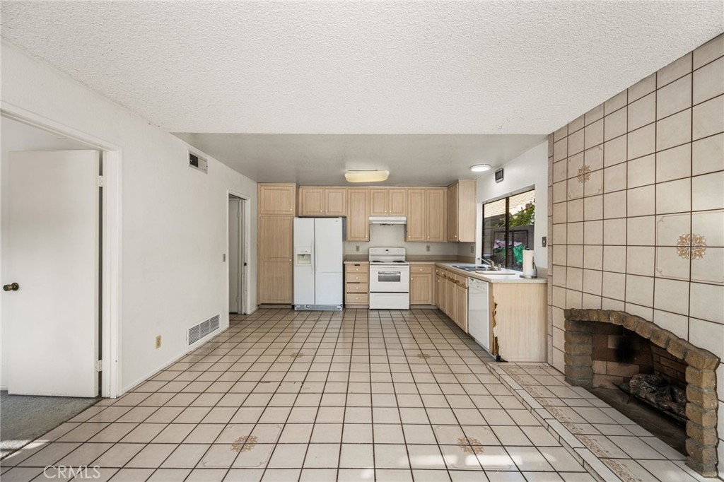 291 N Paseo Picaro Property Photo 20