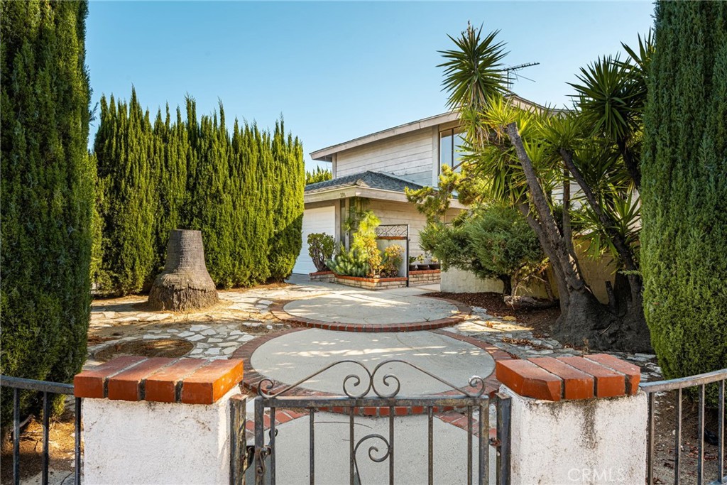 291 N Paseo Picaro Property Photo 45