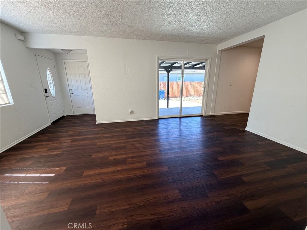 6944 Lurline Property Photo 9
