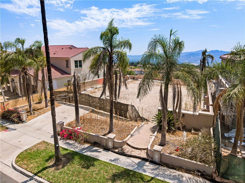 3873 Lilac Canyon Ln Property Photo 2