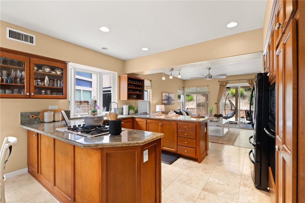 14739 Ranchview Terrace Property Photo 12
