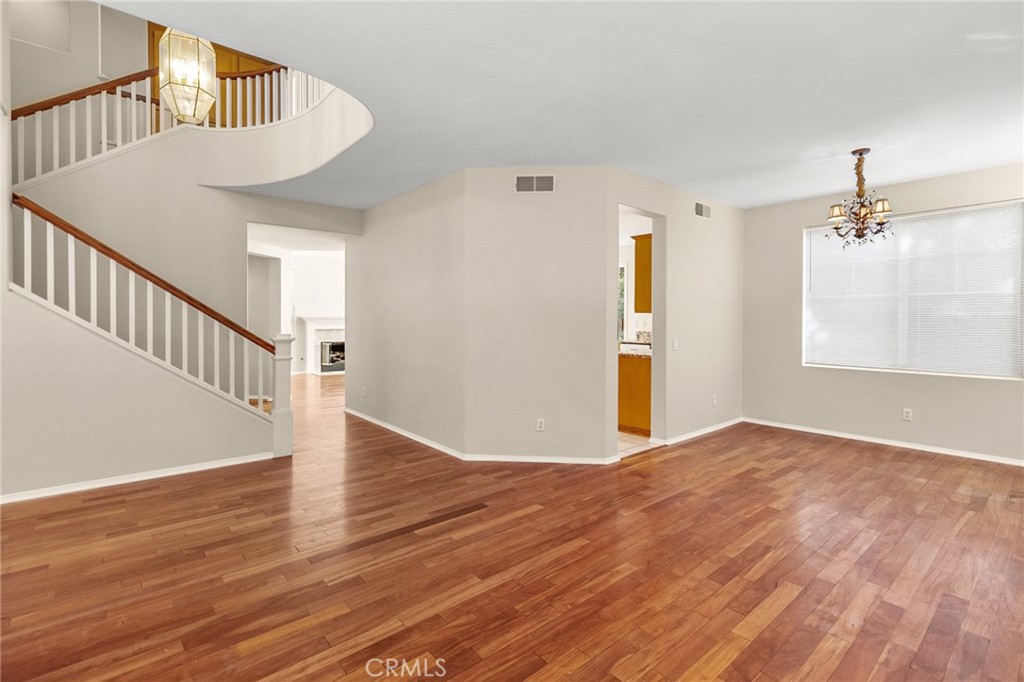104 Silver Fox Property Photo 6