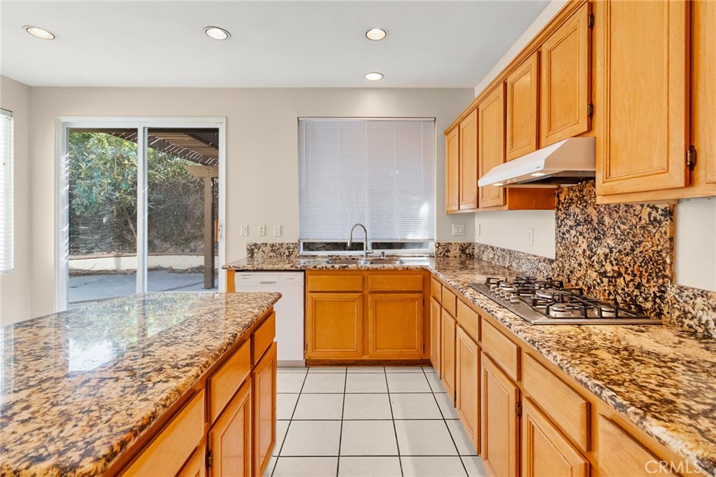 104 Silver Fox Property Photo 9