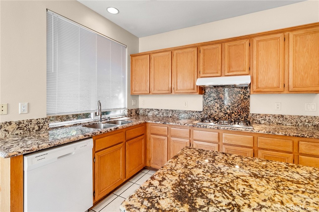 104 Silver Fox Property Photo 13