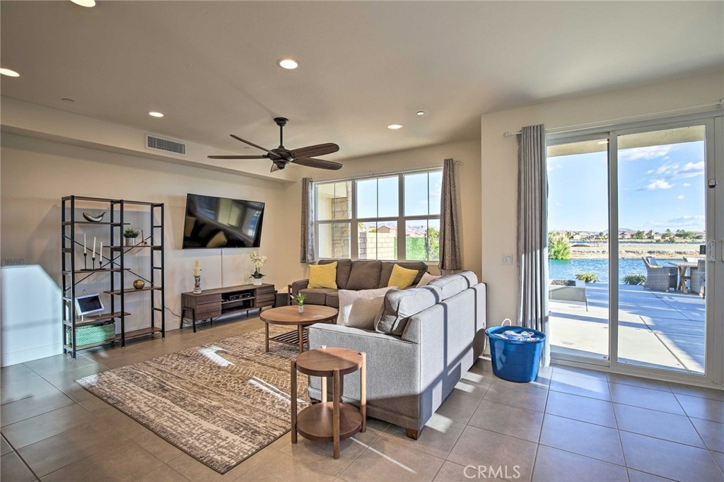 43124 Armonia Court Property Photo 8
