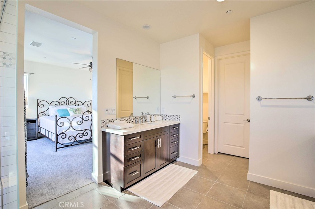 43124 Armonia Court Property Photo 26