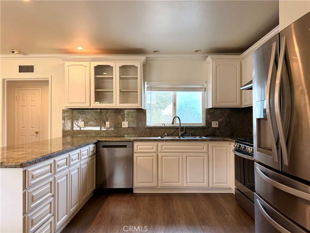 1429 Underhill Terrace Property Photo 4