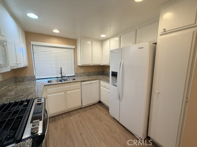 8566 Larkhall Circle 813b Property Photo 17
