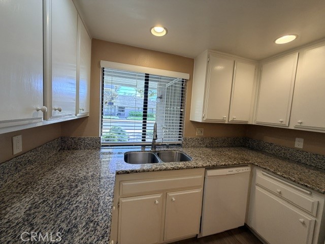 8566 Larkhall Circle 813b Property Photo 18