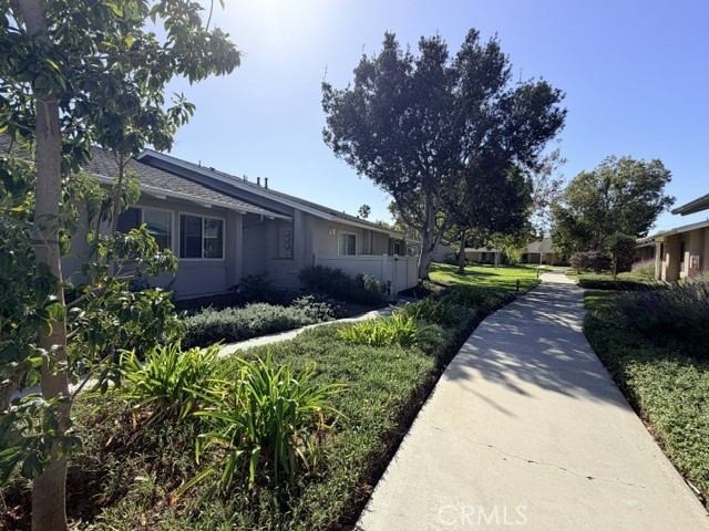 8566 Larkhall Circle 813b Property Photo 37
