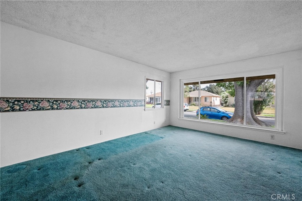 6129 Greenmeadow Property Photo 13