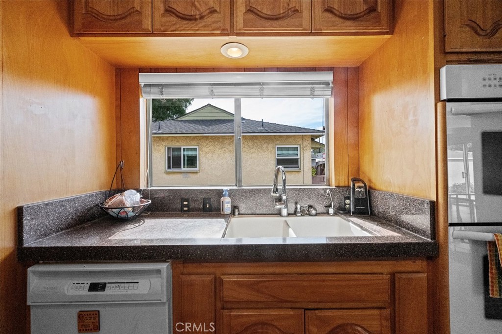 6129 Greenmeadow Property Photo 16