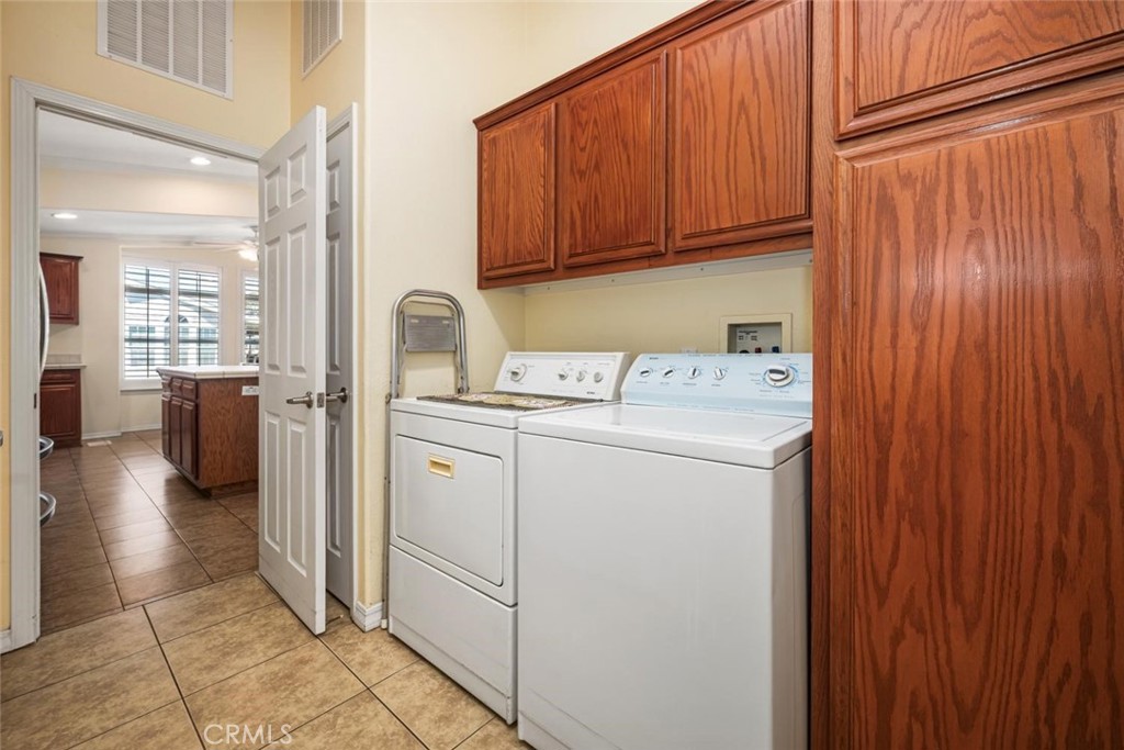 16422 Poipu Ln Property Photo 21