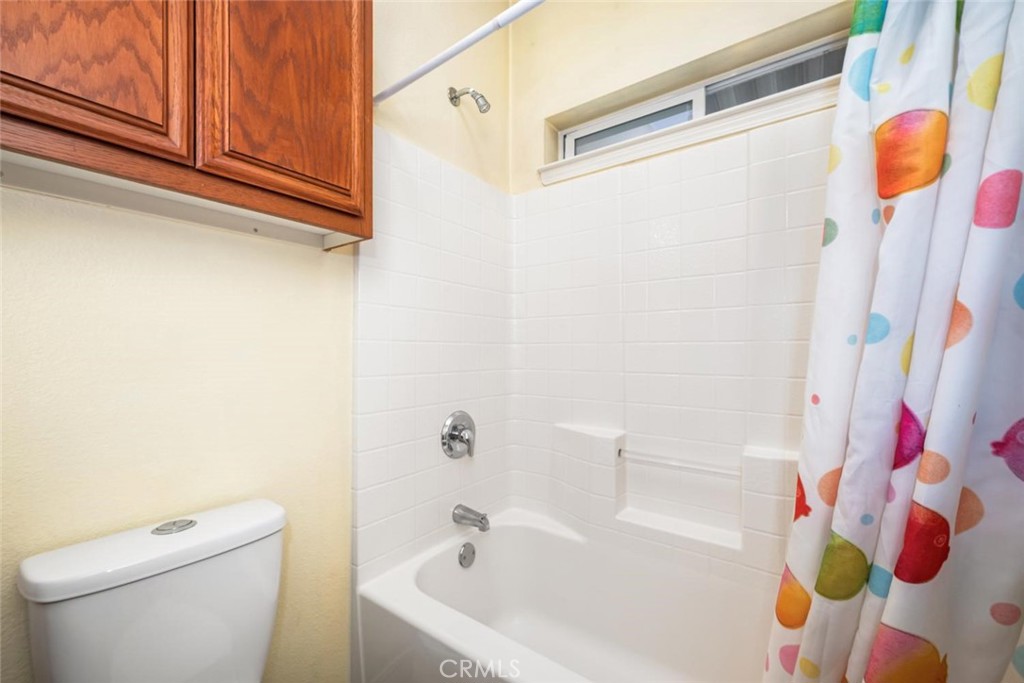 16422 Poipu Ln Property Photo 23