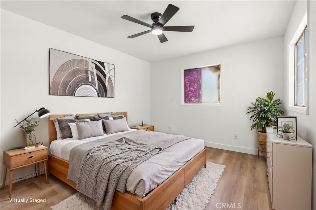 4874 Park Property Photo 4