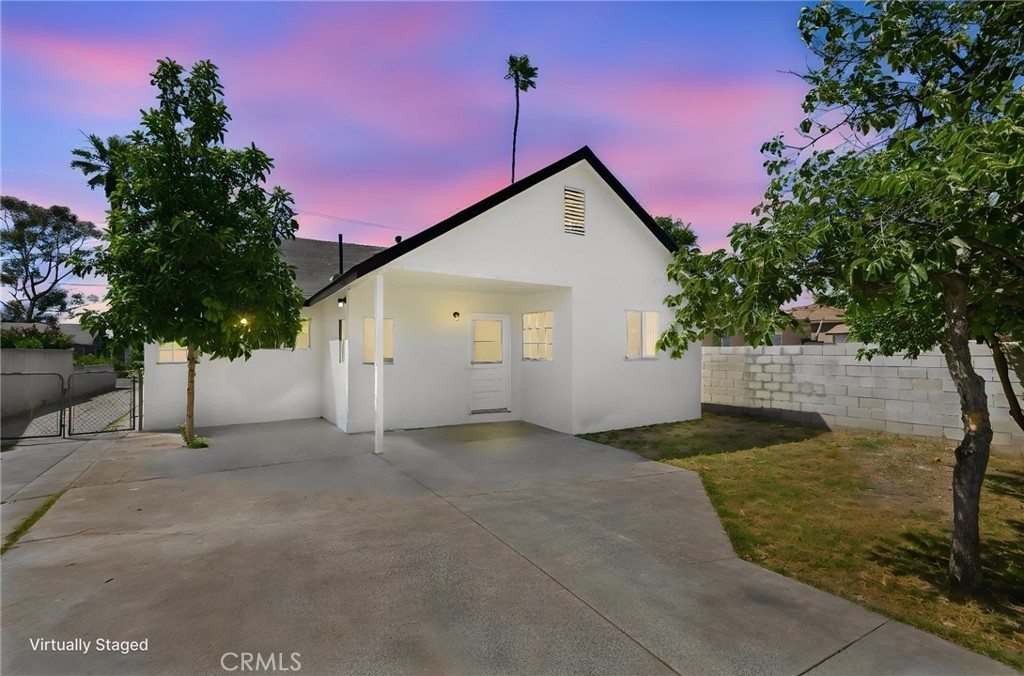 4874 Park Property Photo 13