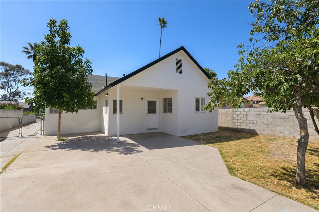 4874 Park Property Photo 14