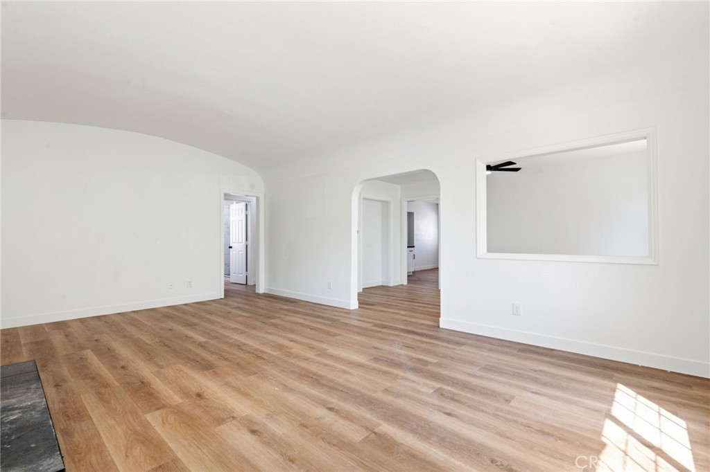 4874 Park Property Photo 17